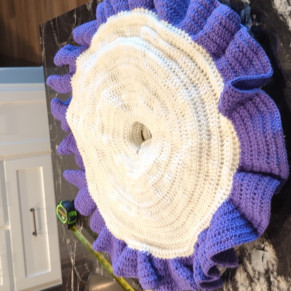 Doll Dress Vintage Handmade Layered/Tiered  Crochet. Doll not included! - Picture 8 of 10